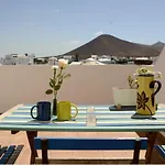 Casa Bom * Tahiche